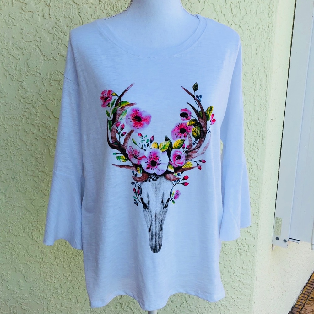 🌺Floral Bull Head Top